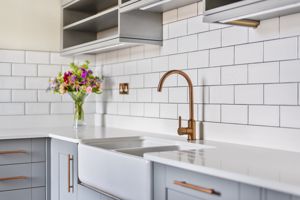 Photo 25- click for photo gallery